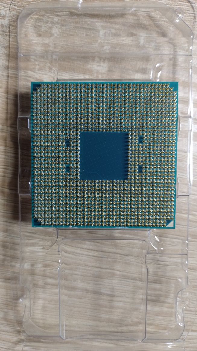 AMD RYZEN 5 2600 6/12 3.9 GHz
