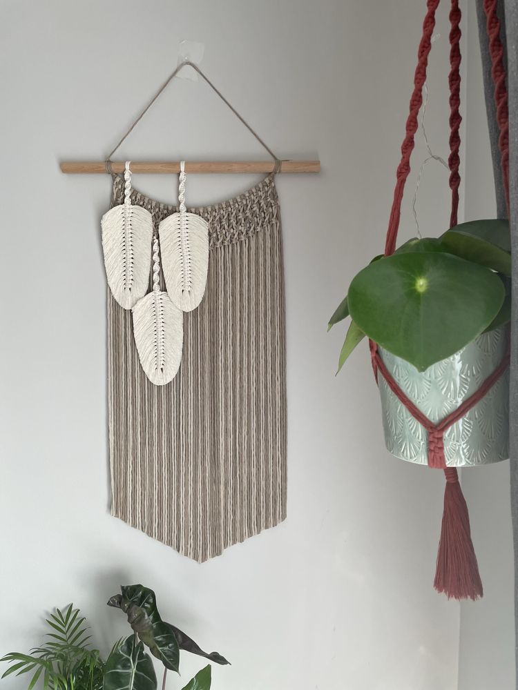 Makrama scienna liscie listki piorka piora boho ozodba