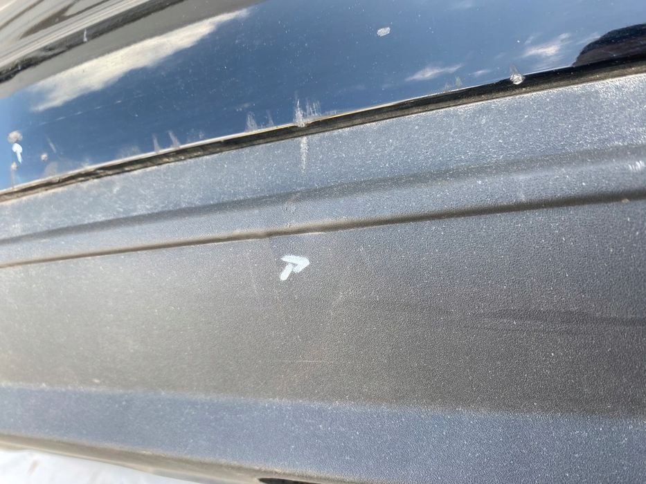 Audi A4 B9 Lift Kombi zderzak tylny tył 8W9