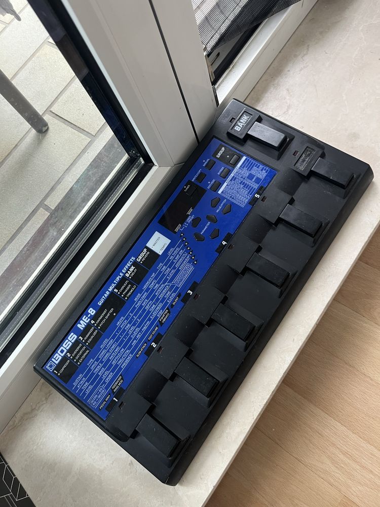 BOSS ME-8 (Made in Japan) гітарний процессор