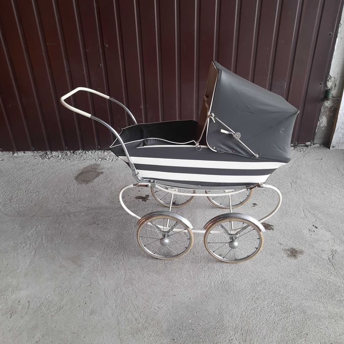 wózek dla laki  PRL  /  439