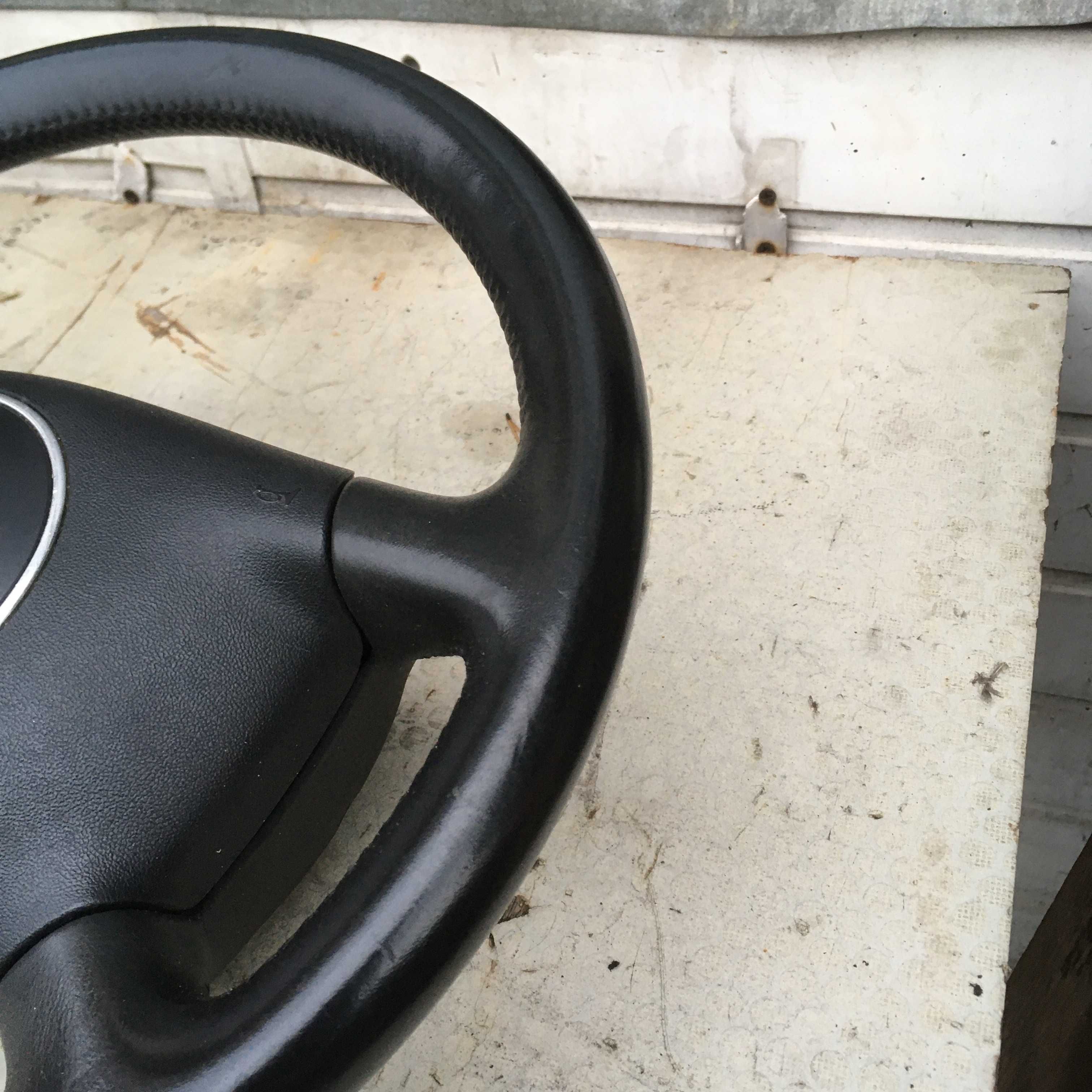 koło kierownicy kierownica kompletna audi A2 poduszka