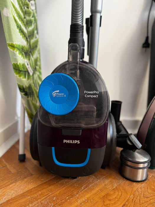 Odkurzacz bezworkowy Philips PowerPro Compact FC9333/09