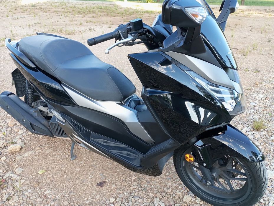 Honda  Honda Forza 125, ABS, start-stop, grzane manetki