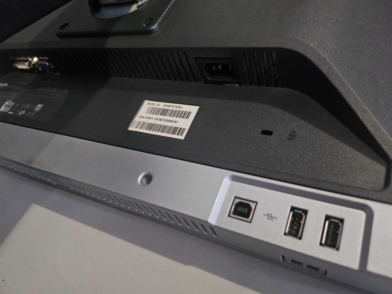 Жк дисплей монитор 21.5" PHILIPS Brilliance 200WP модель HWP7200P 16:9