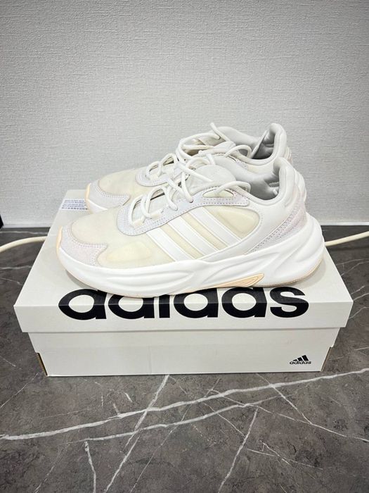 Женские кроссовки Adidas Ozelle