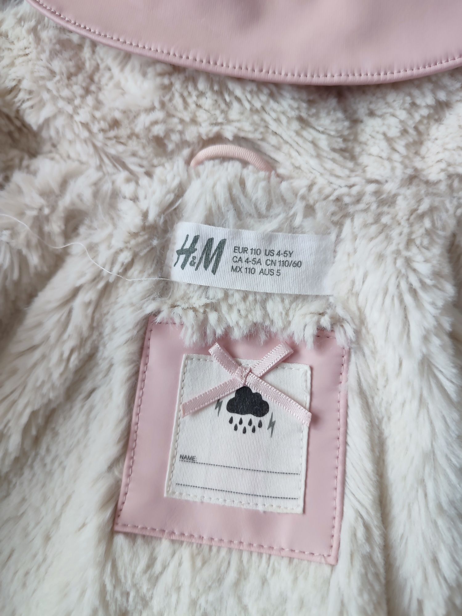 Płaszczyk gumowany H&M 110 kurtka wiosenna przeciwdeszczowa