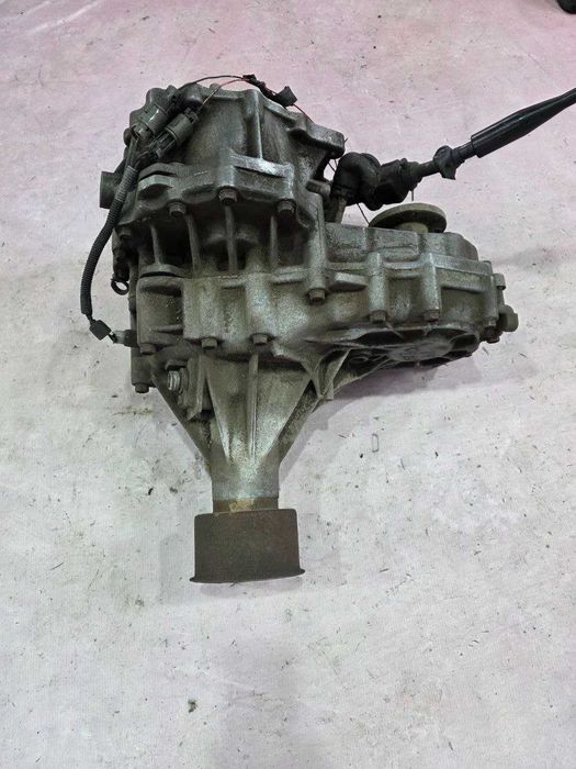 Роздатка Nissan Terrano 2 2.7 DT Дорестайл Раздатка Террано 2