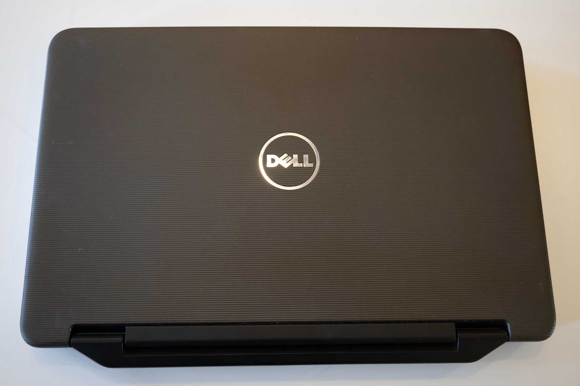 Laptop DELL Vostro 2520