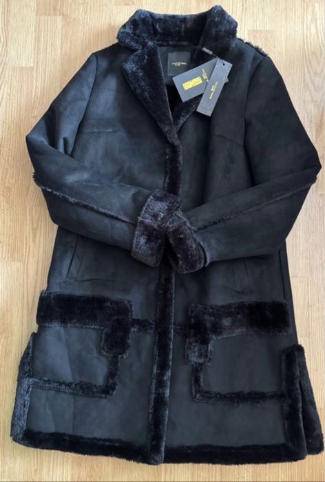 Mowy z metką kożuch damski Inchgrass