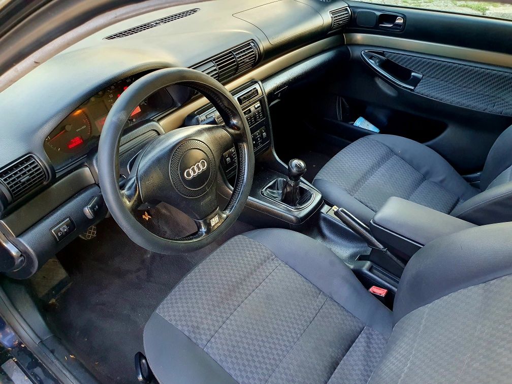 Audi A,, vriant 1.9,tdi 115cv motor pd an 2001 impecável aceito retoma