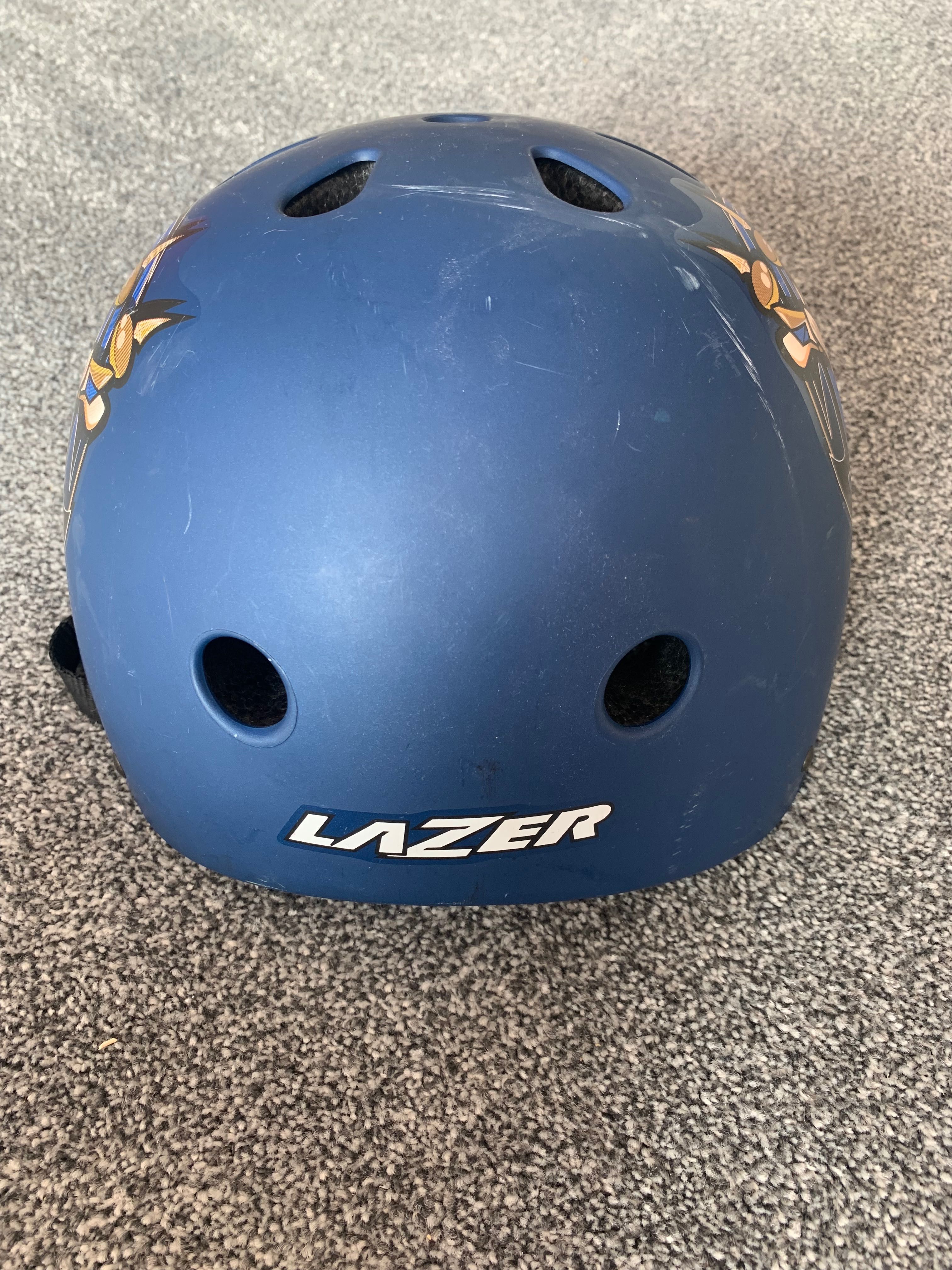 Kask dziecięcy Lazer łyżwiarski/hokejowy