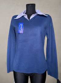 Niebieski sweter z kołnierzykiem vintage idealny na jesień i zimę