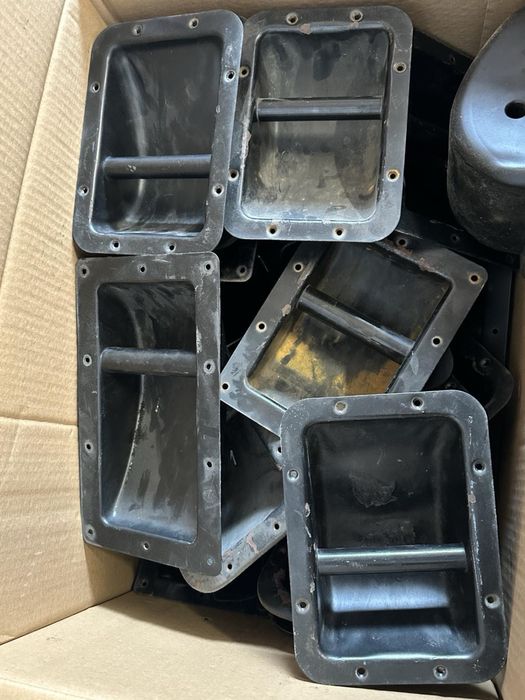 Ручки до акустичних систем