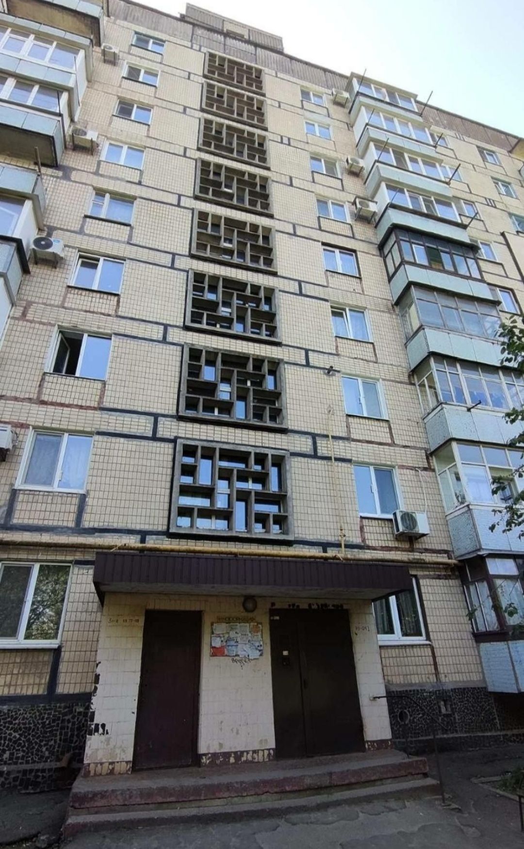 вул.Недєліна 49. Інгулець.(Ингулец)