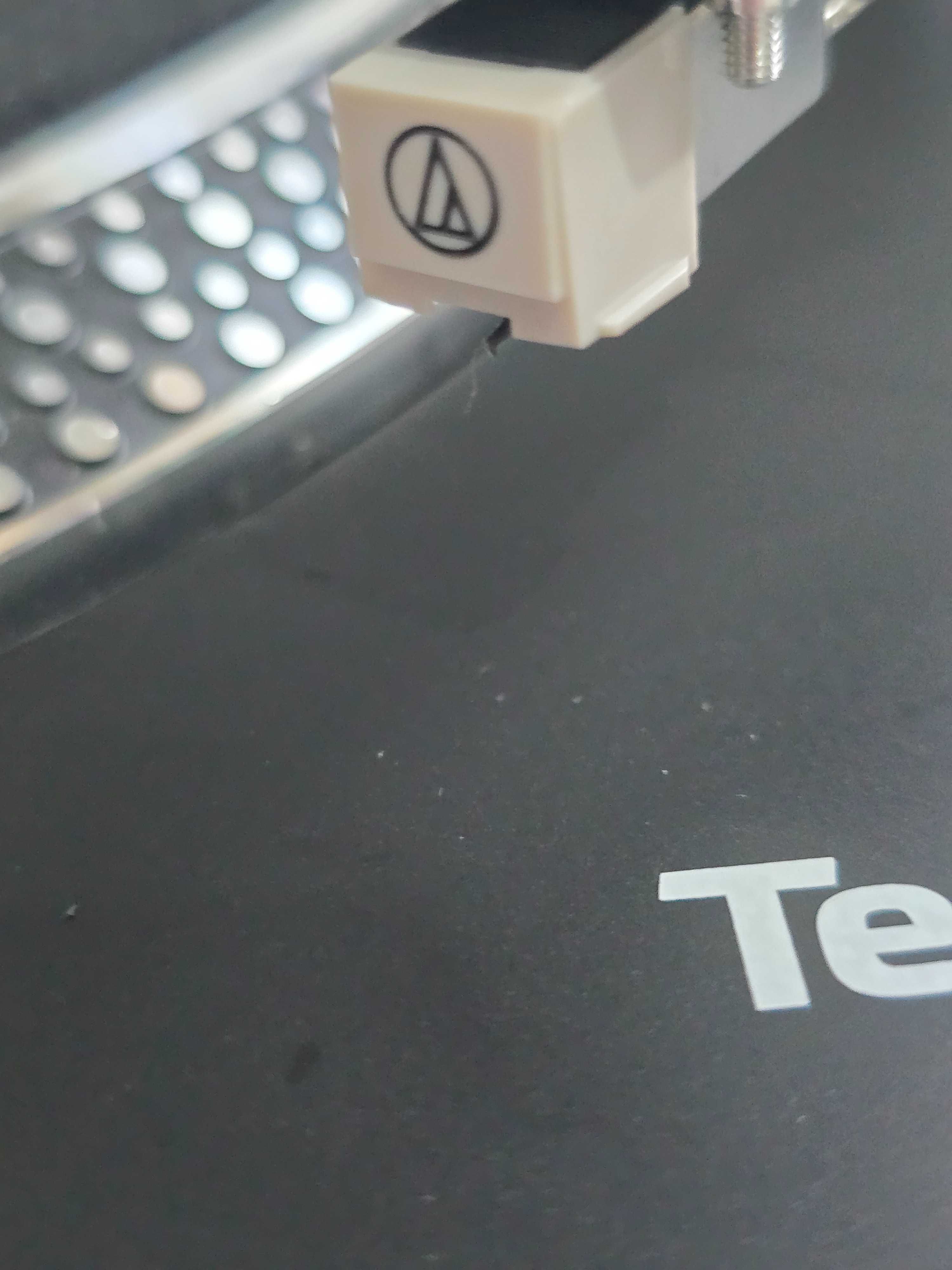Gramofon TECHNIPLAYER LP 300 Technisat talerz aluminiowy- nie kręci