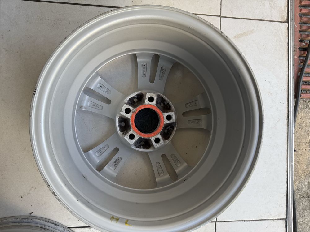 Felgi 16 5x112 ET35 7,5J Mercedes Audi VW Skoda