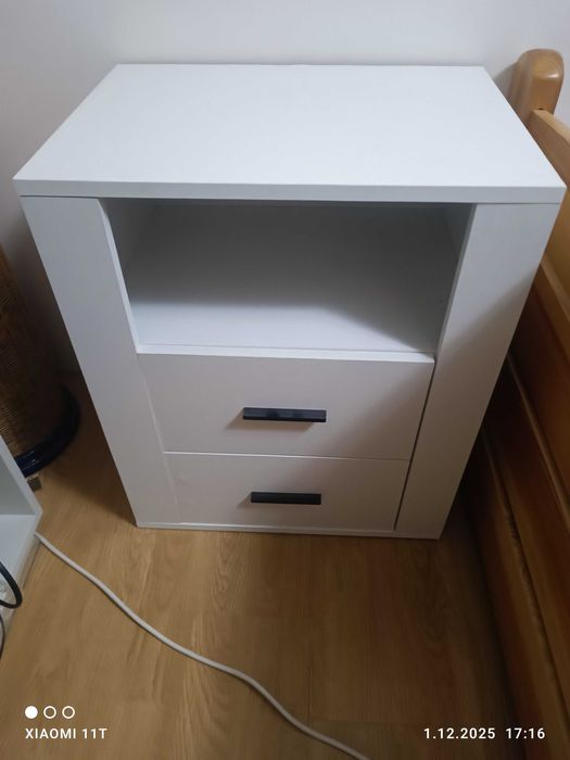 Szafka nocna biała