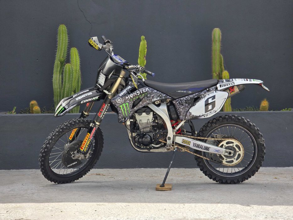 YZ 450 F Monster Energy team LTD Edition (Akrapovic)
