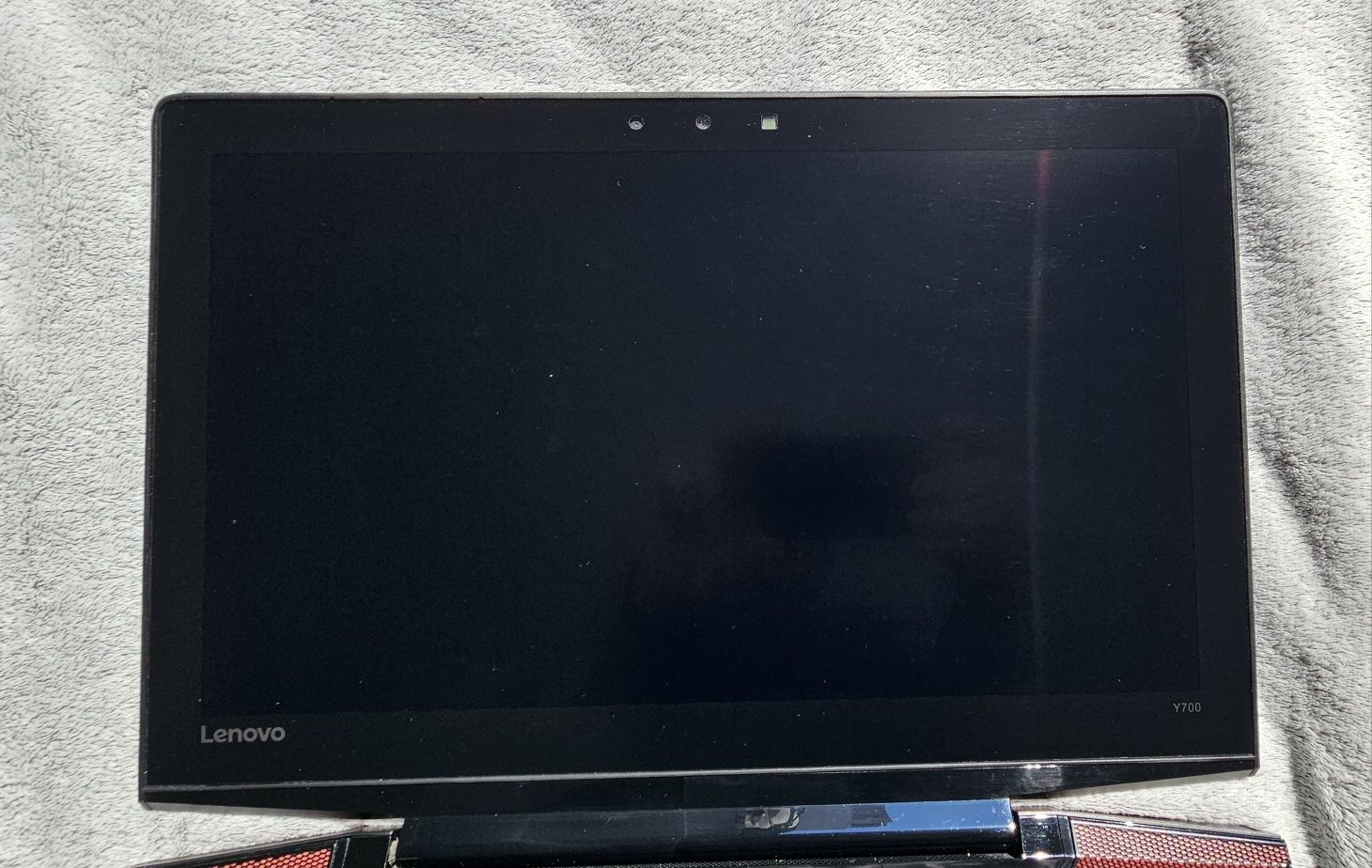 Gamingowy laptop Lenovo 15.6 Y700-15IS