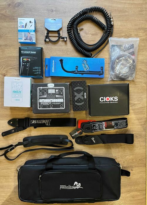 EH22500, Dunlop mini, Cioks DC7, EH Freeze, Correias, Cabos,