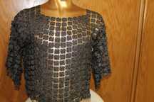 Blusa em Renda Preto com Brilho Novo (sem uso)