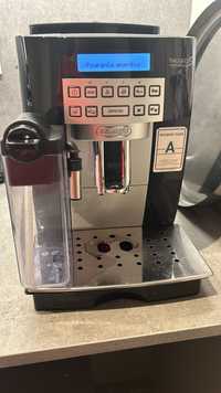 Maquina de café e capuccino automatica Delonghi