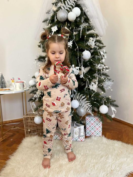 Новорічна піжама від h&m ріст 98 до 140 см