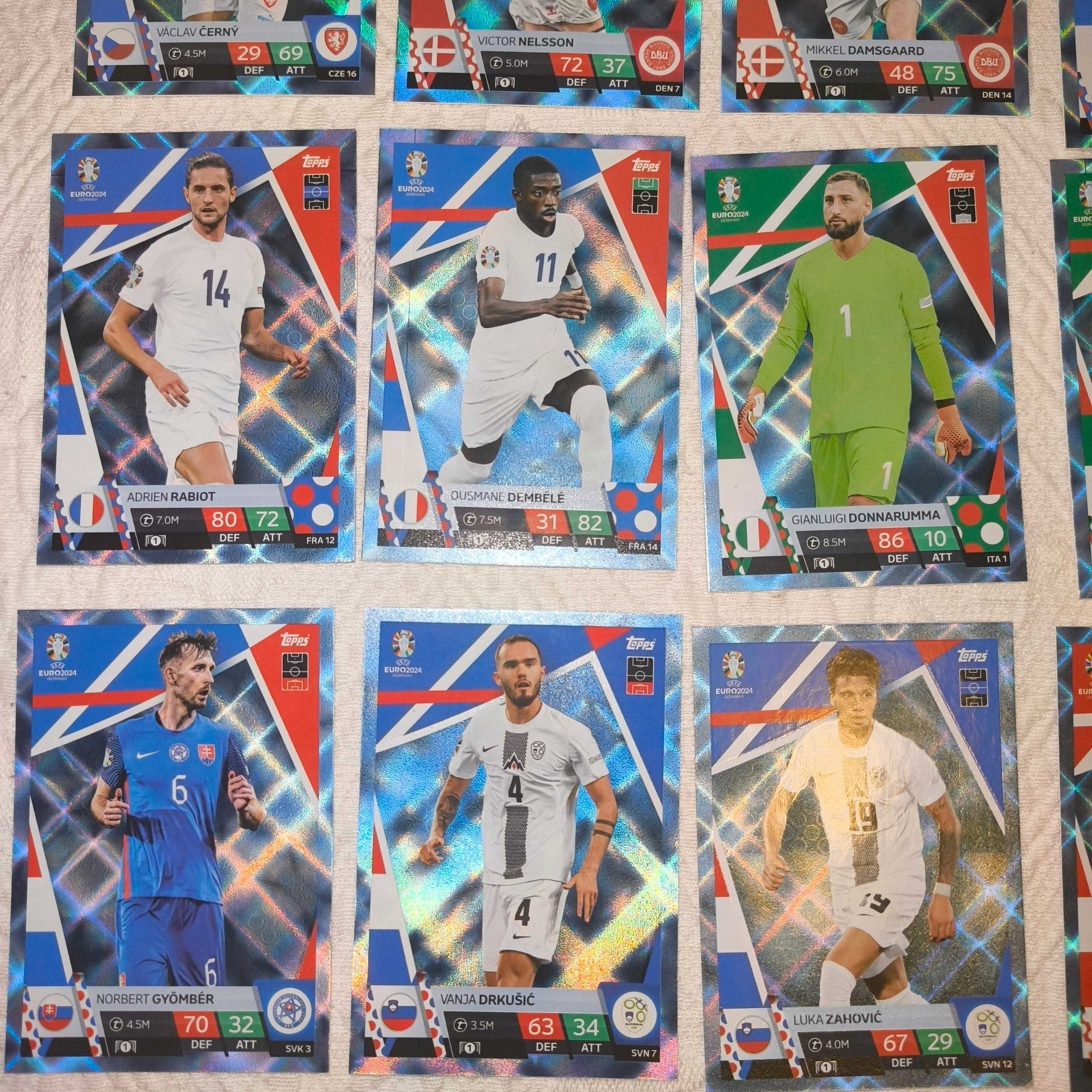 Cartas Paralelas Azuis Topps Euro 2024