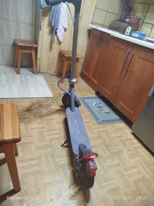 Hulajnoga elektryczna motus scooty 8.5 lite