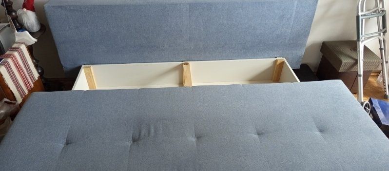 Sofa rozkładana z pojemnikiem na pościel