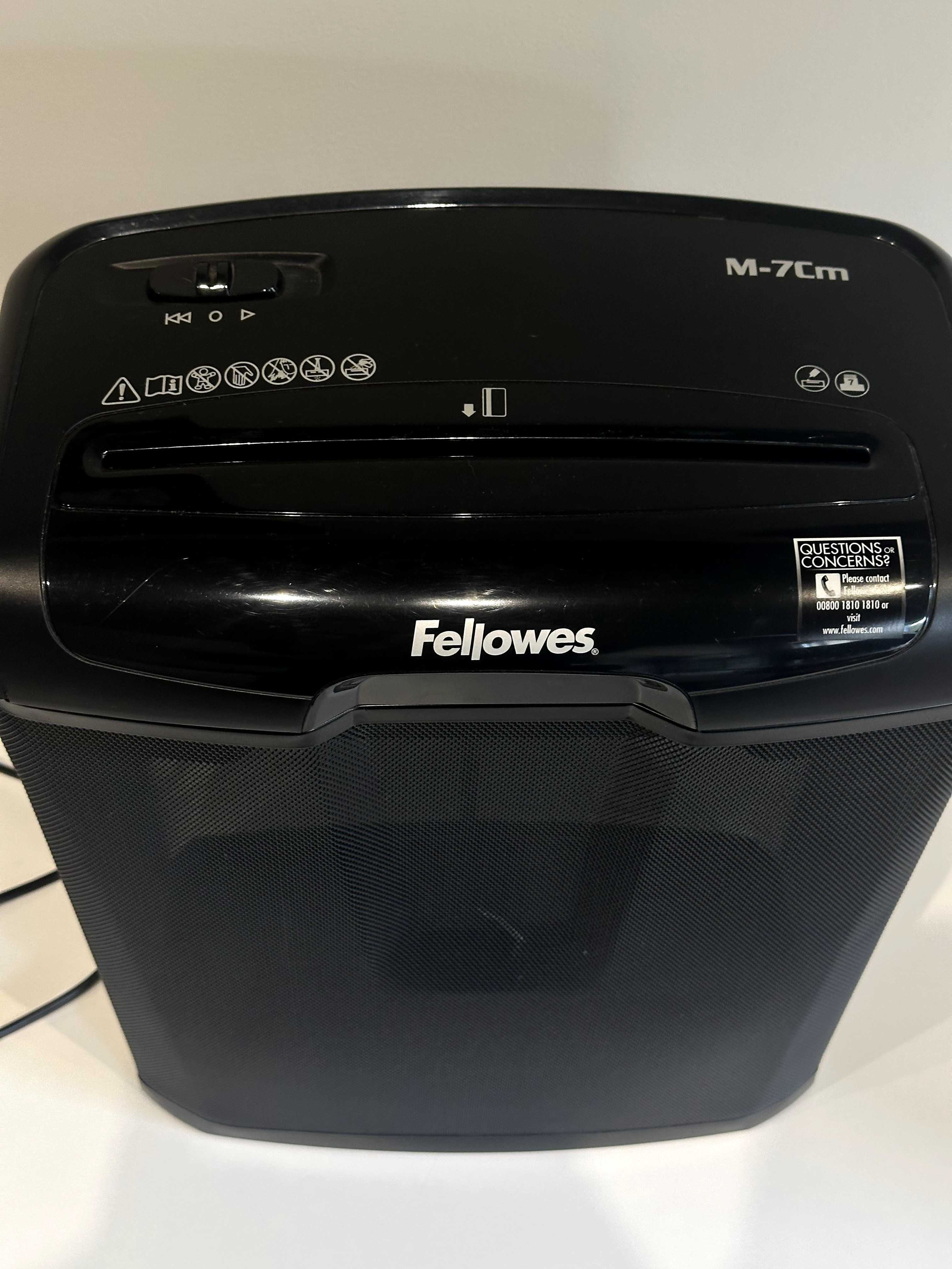 Niszczarka Fellowes m-7cm - używana