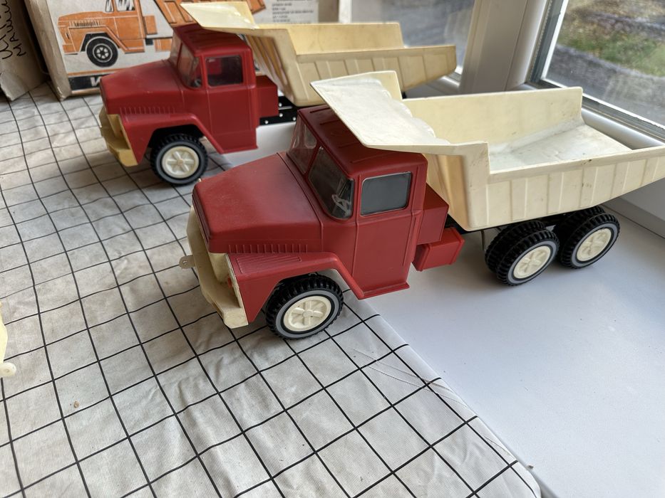 Іграшка Модель Машинки ссср Краз