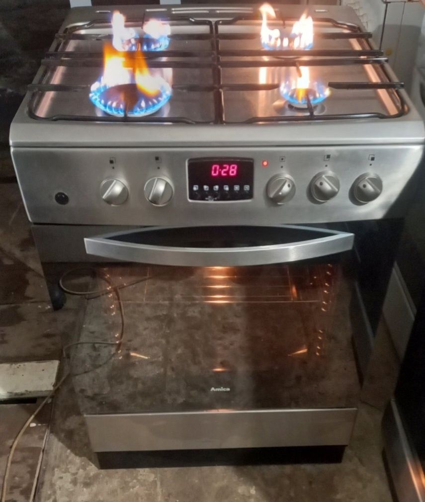 Газова плита з газовою духовкою 60см