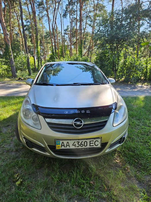 Продаєтся Opel Corsa 1.2