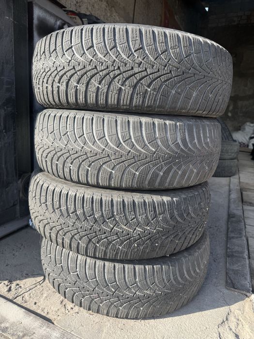 Зимова резина 195/60/16