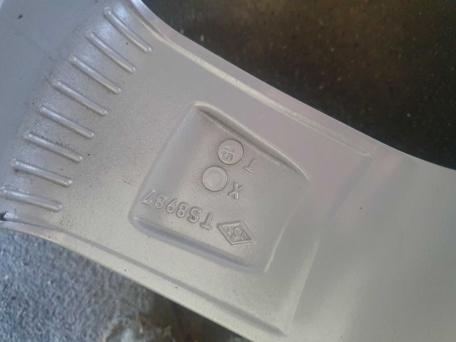 Alufelge z opona 5x108 R18