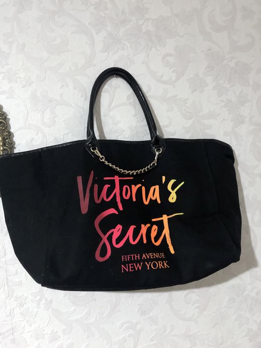 Сумка велика  Victoria's Secret НОВА