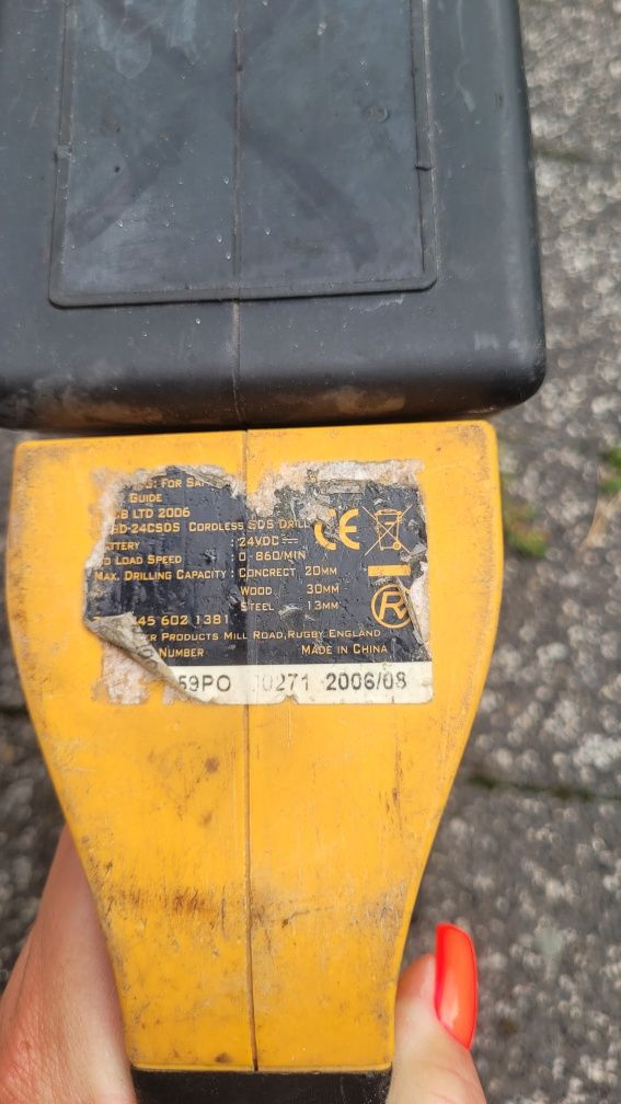 Młotowiertarka akumulatorowa JCB