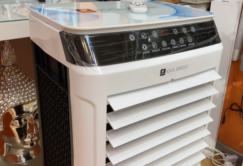 Ventilador de ar c/ humidificador e comando KOOL BREEZE