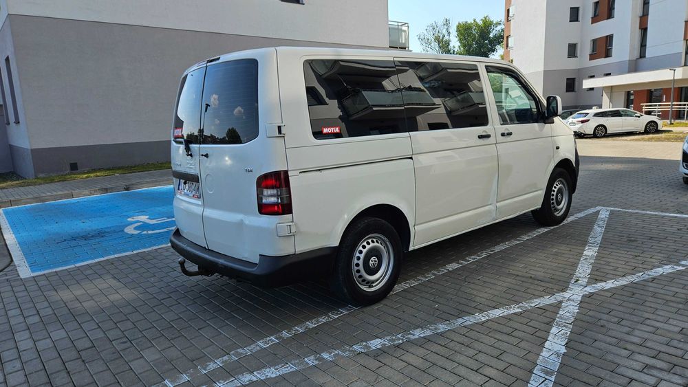 Volkswagen Transporter T5 1.9 TDI 105km 140km 9 osobowy Po serwisie