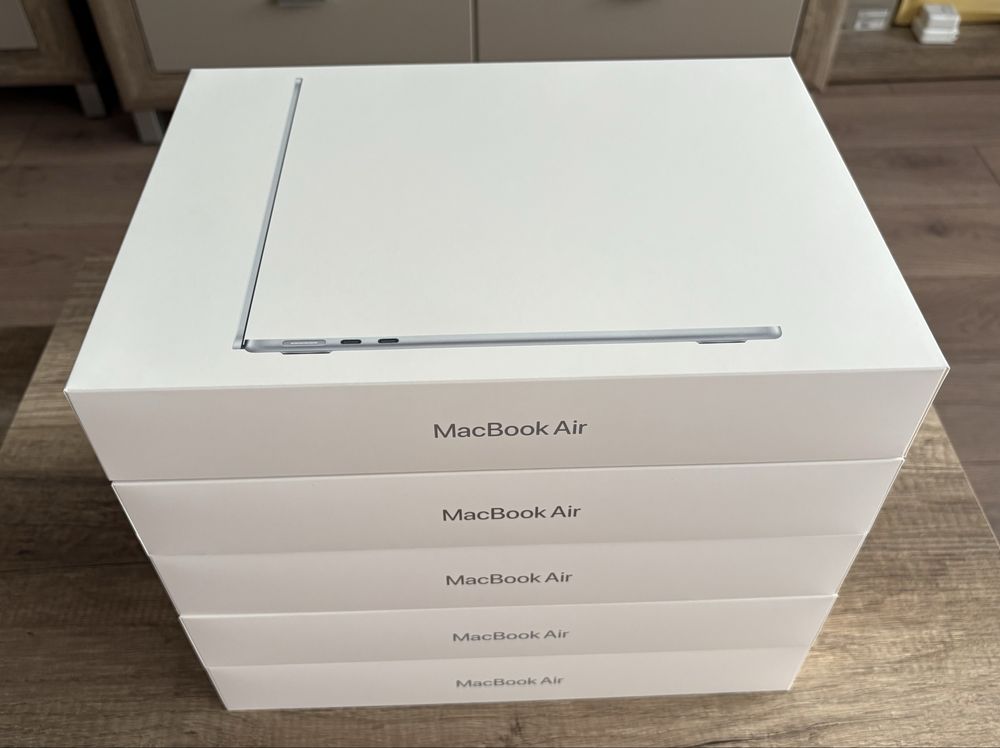 MacBook Air 13'' M4 16/256GB Sky Blue, Starlight!