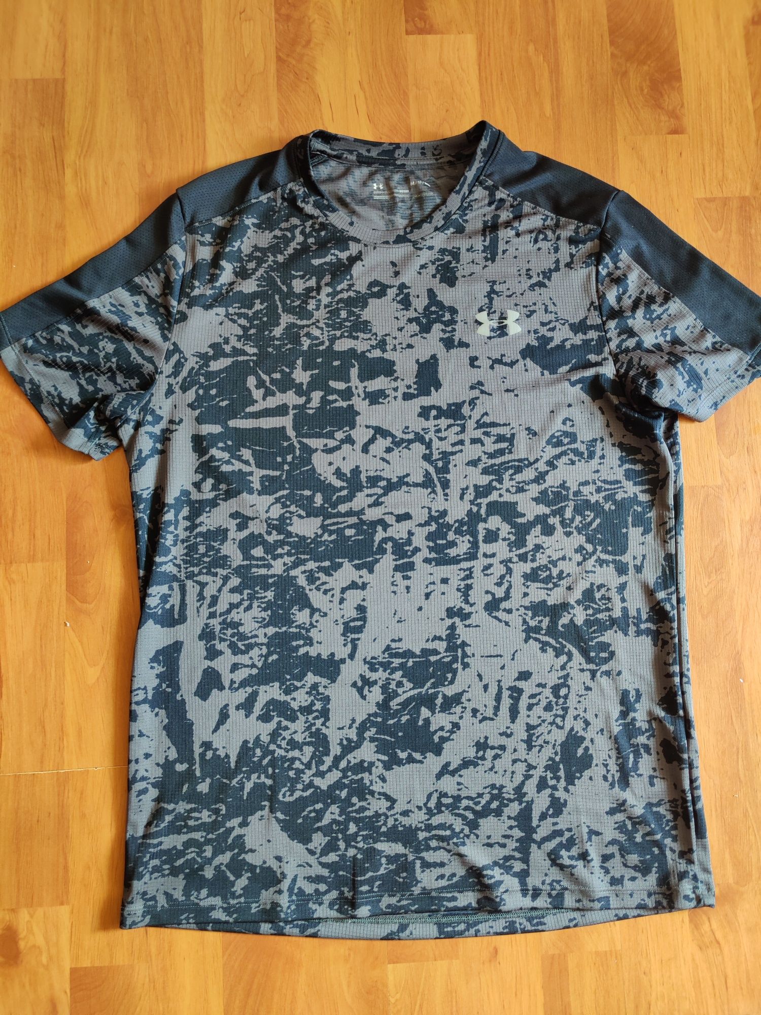 Футболка under armour оригінал