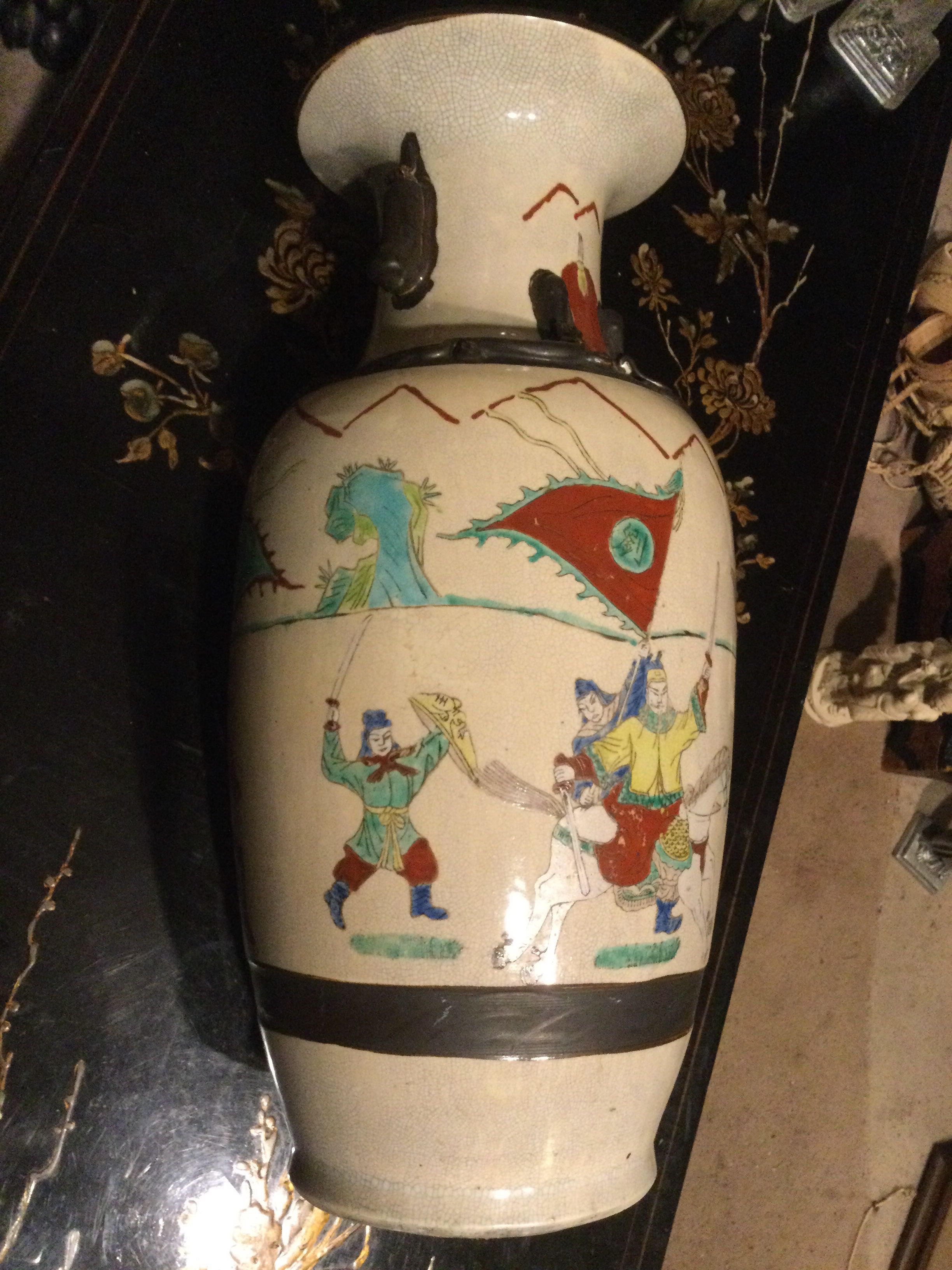 Jarrão em porcelana chinesa Séc XIX 45 cm Marcado