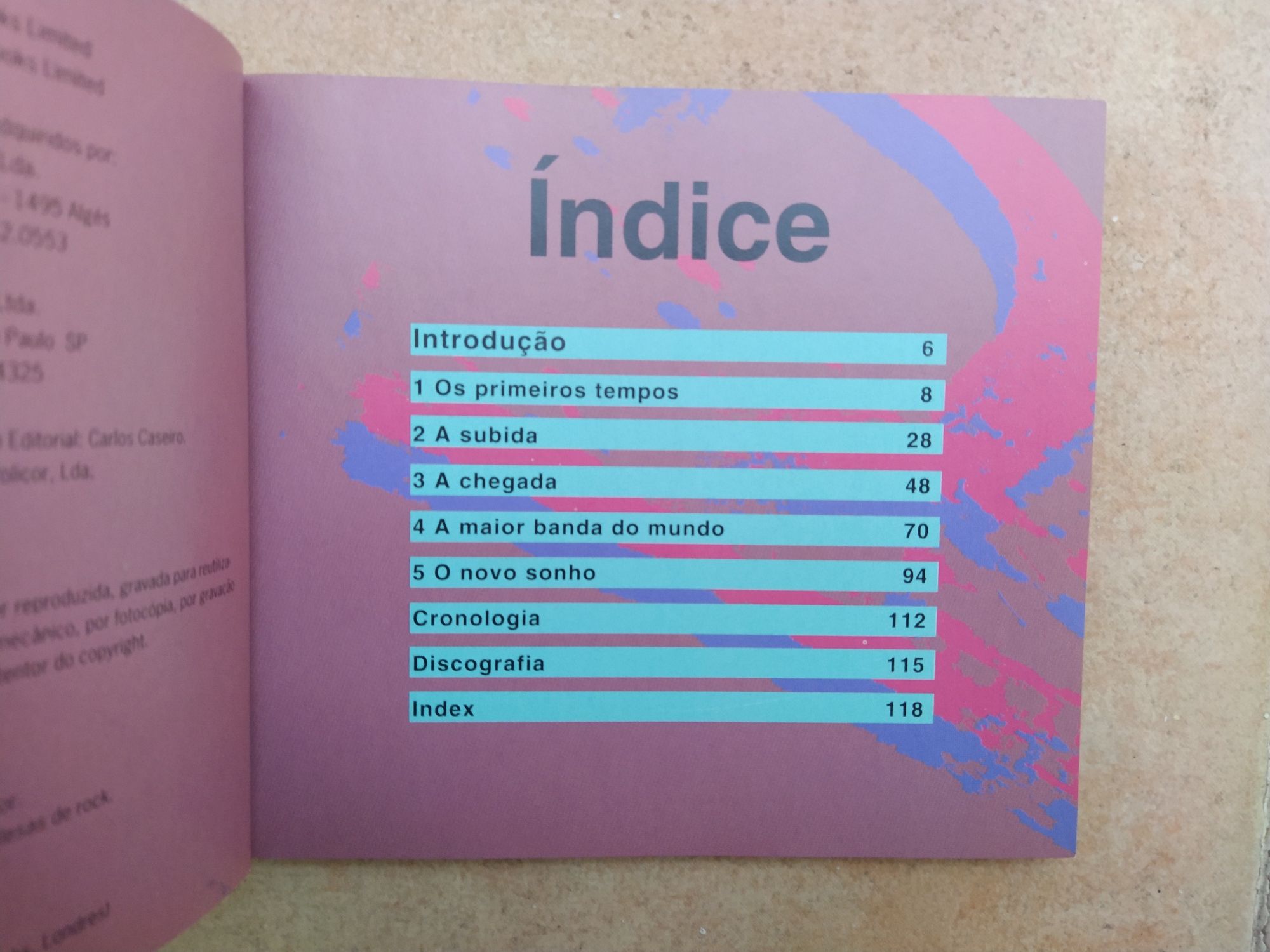 Livro da banda U2 de Mark Taylor