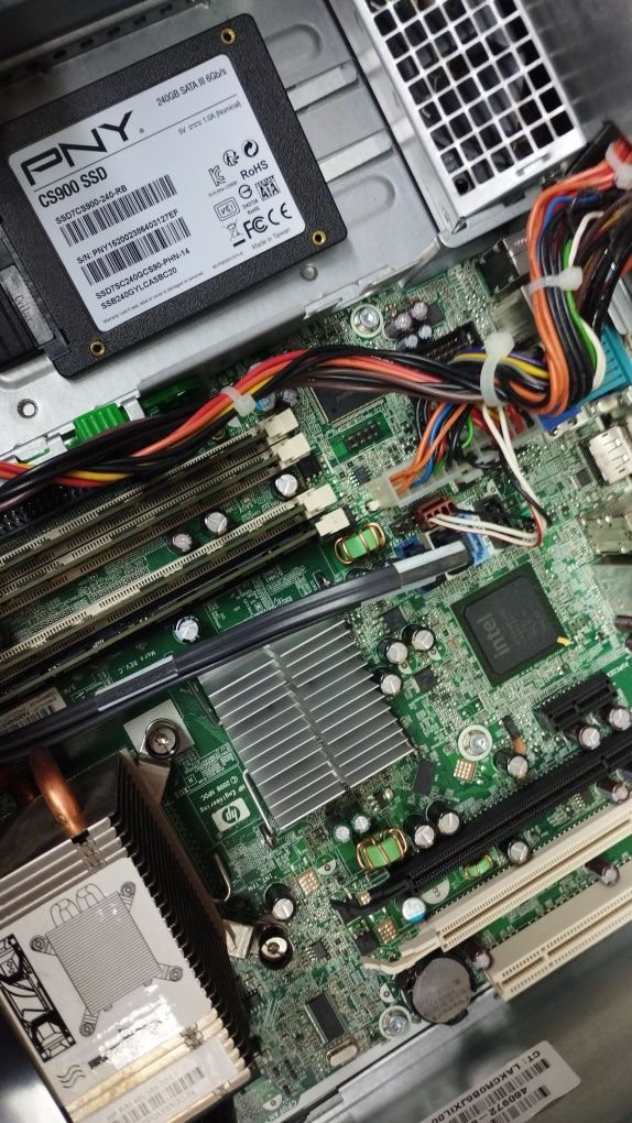 HP 7900 SSD 240gb - 8 Gb RAM