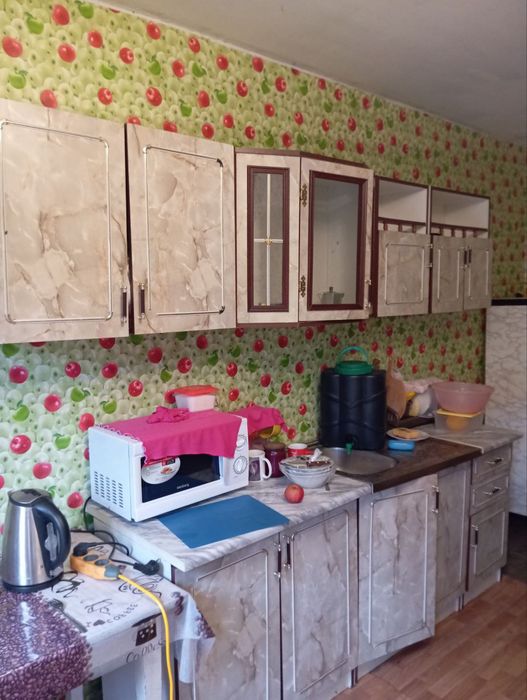 Продам земельну ділянку з будинком