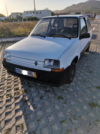 Renault 5 comercial