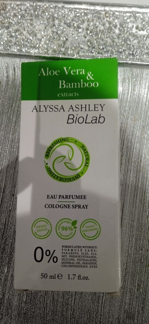 Perfum alyssa Ashley bio lab