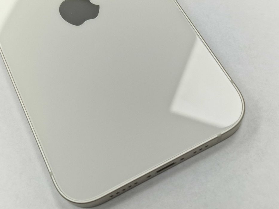 Iphone 14 128GB/ Starlight/ Biały/ BAT 87%/ Grade A + ładowarka